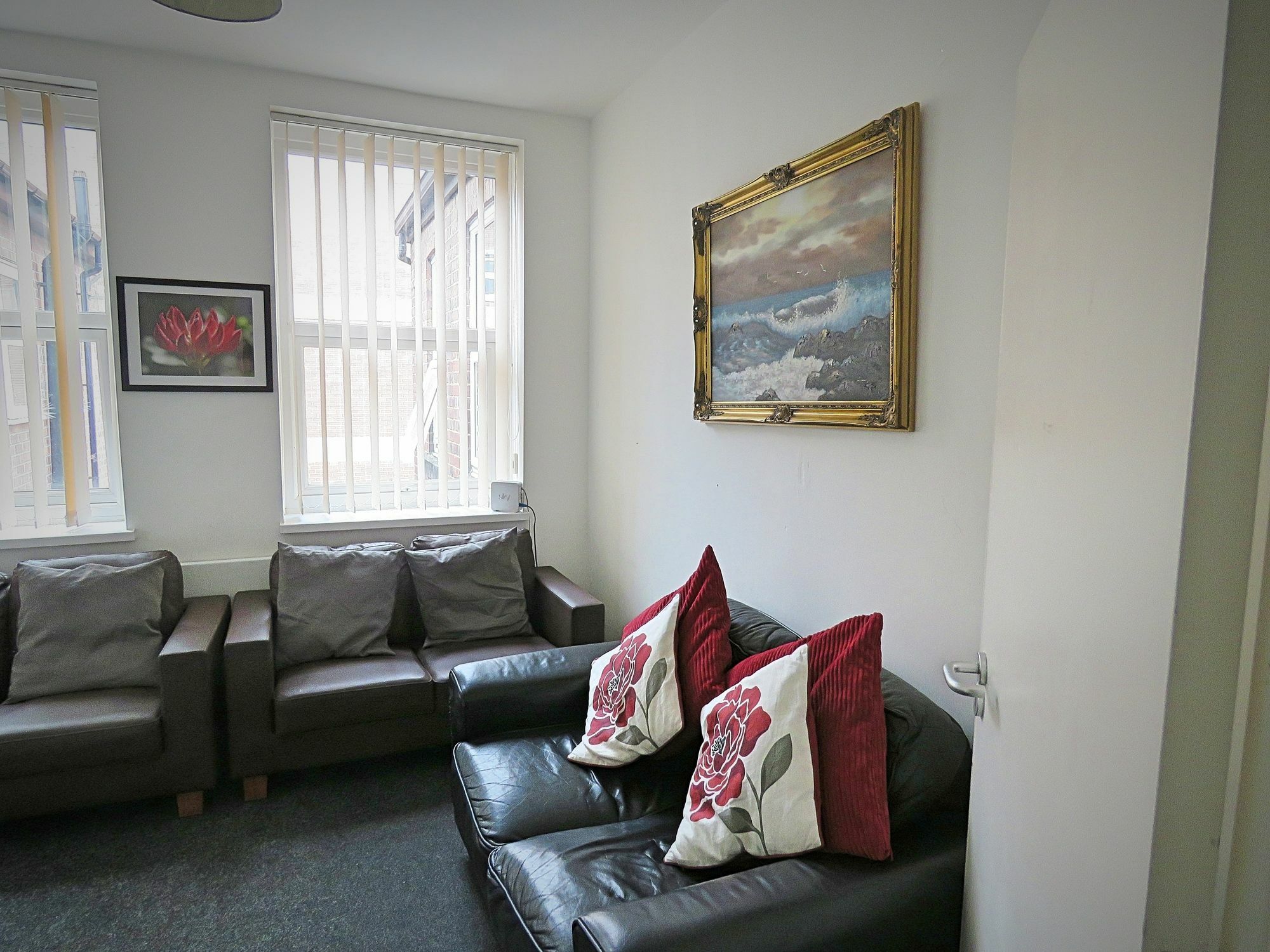 Harley Serviced Apartments - West Street 6 Bedrooms Sheffield Bagian luar foto